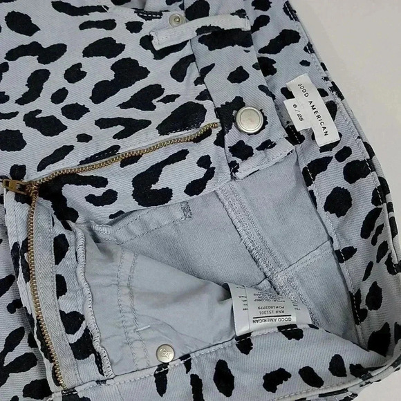 Good American Good Icon High-Rise Straight-Leg Jeans - Picture 9 of 16